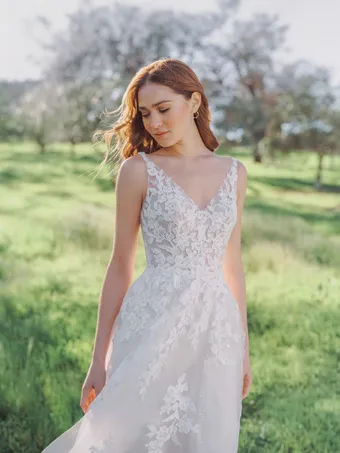 Allure Romance Style #R3983 #7 frontface vertical cropped thumbnail