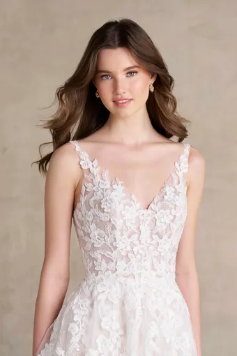 Allure Romance Style #R3983 #8 frontface vertical cropped thumbnail