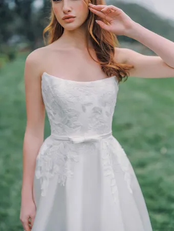 Allure Romance Style #R3984 #9 frontface vertical cropped thumbnail