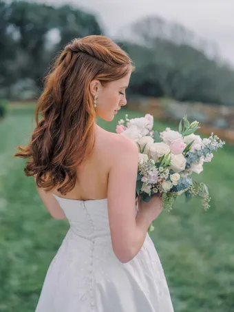 Allure Romance Style #R3984 #11 backface vertical cropped thumbnail