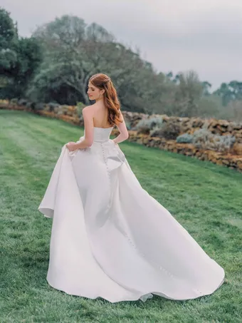 Allure Romance Style #R3984 #4 backface vertical thumbnail