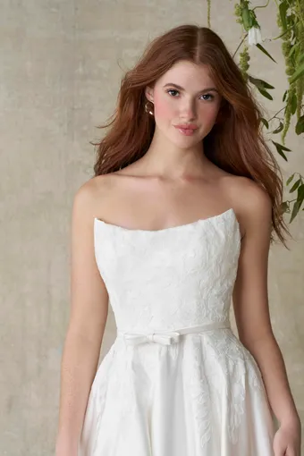 Allure Romance Style #R3984 #10 frontface vertical cropped thumbnail