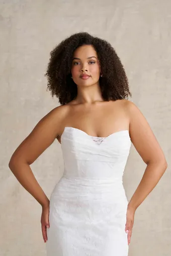 Allure Romance Style #R3990 #3 frontface vertical cropped thumbnail