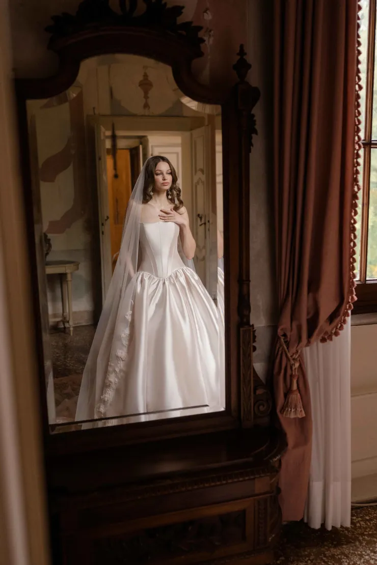 Abella Margaret Style #E617 #12 frontface vertical cropped picture