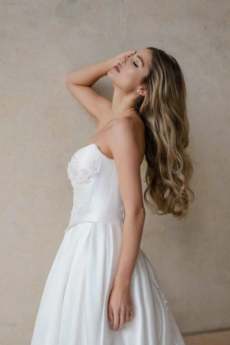 Abella Celeste Style #E618 #10 vertical cropped picture