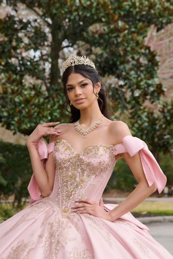 AmaBella Quinceanera Q1101 #14 frontface vertical cropped thumbnail