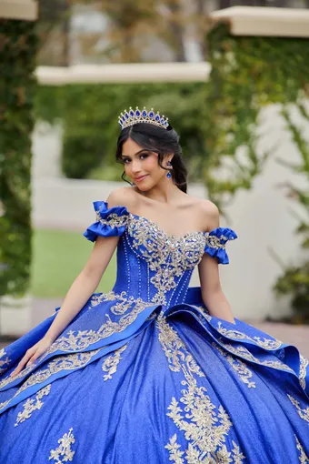 AmaBella Quinceanera Q1111 #9 frontface vertical cropped thumbnail