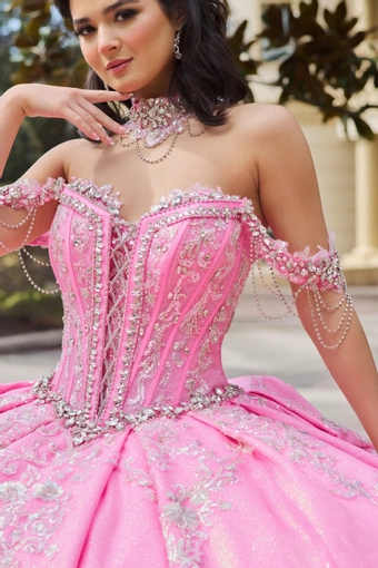 AmaBella Quinceanera Q1116 #8 frontface vertical cropped thumbnail
