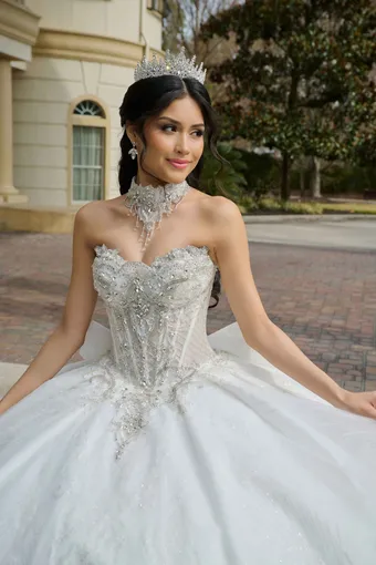 AmaBella Quinceanera Q1118 #8 frontface vertical cropped thumbnail
