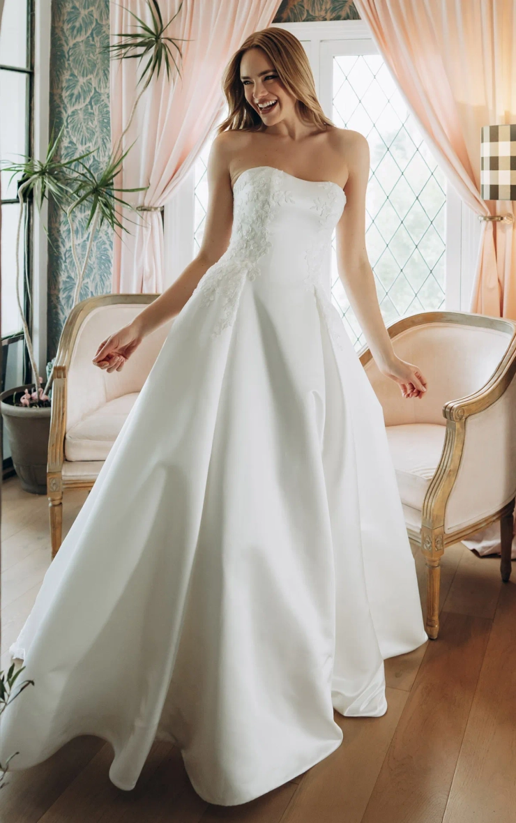Stella York  SY8279