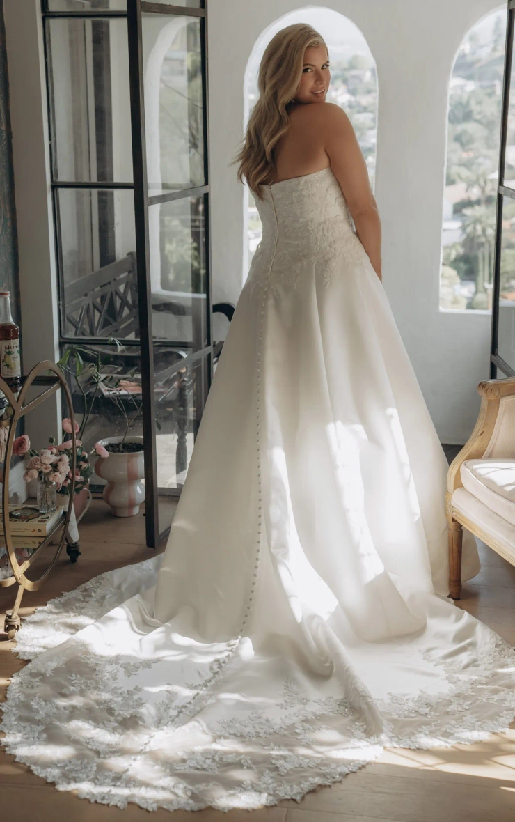 Stella York  SY8279