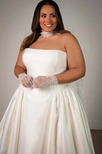 Stella York Plus Size SAWYER #7 frontface vertical cropped thumbnail
