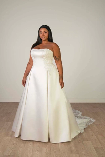 Stella York Plus Size SIDNEY #4 frontface vertical thumbnail