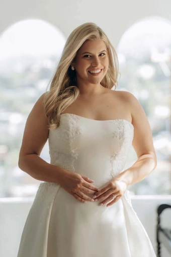 Stella York Plus Size SIDNEY #5 frontface vertical cropped thumbnail