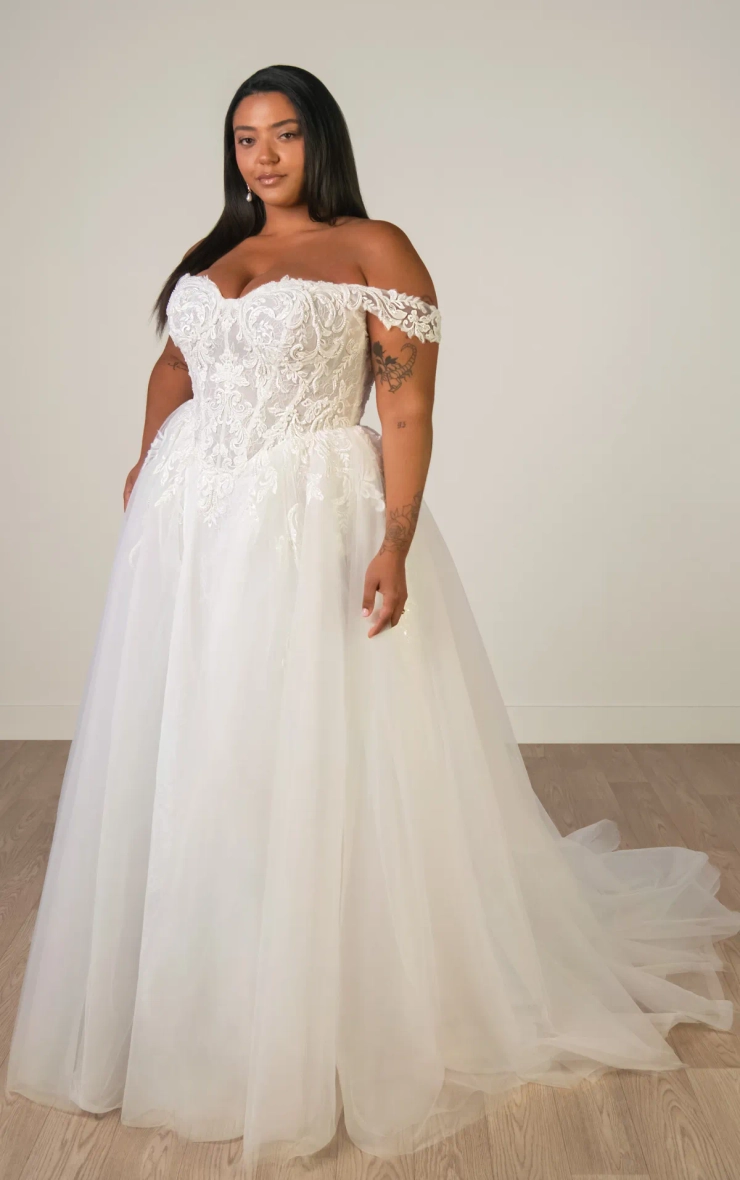 Stella York Plus Size #SY8345 Default Thumbnail Image