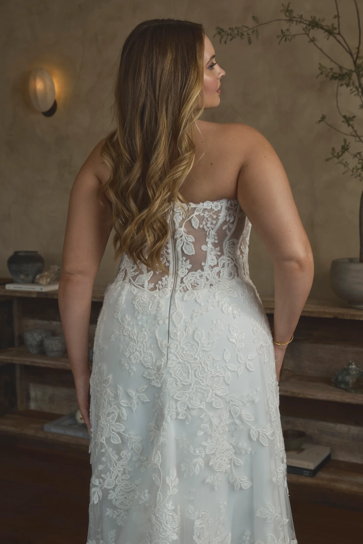 Casablanca Bridal Style #2654CFB #3 backface vertical cropped picture