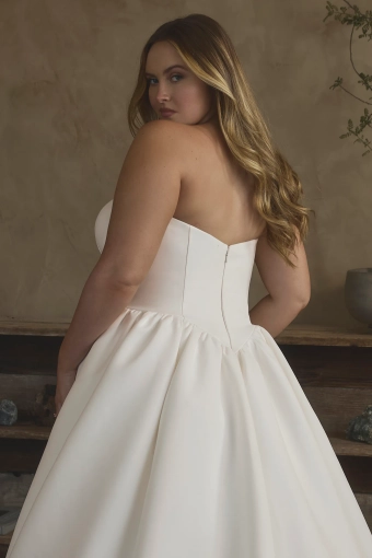 Casablanca Bridal Style #2658C #3 backface vertical cropped thumbnail