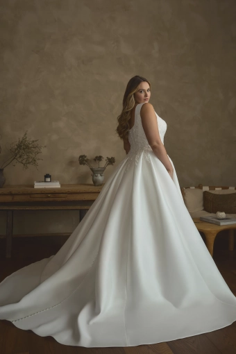 Casablanca Bridal Style #2662C #1 default backface vertical thumbnail