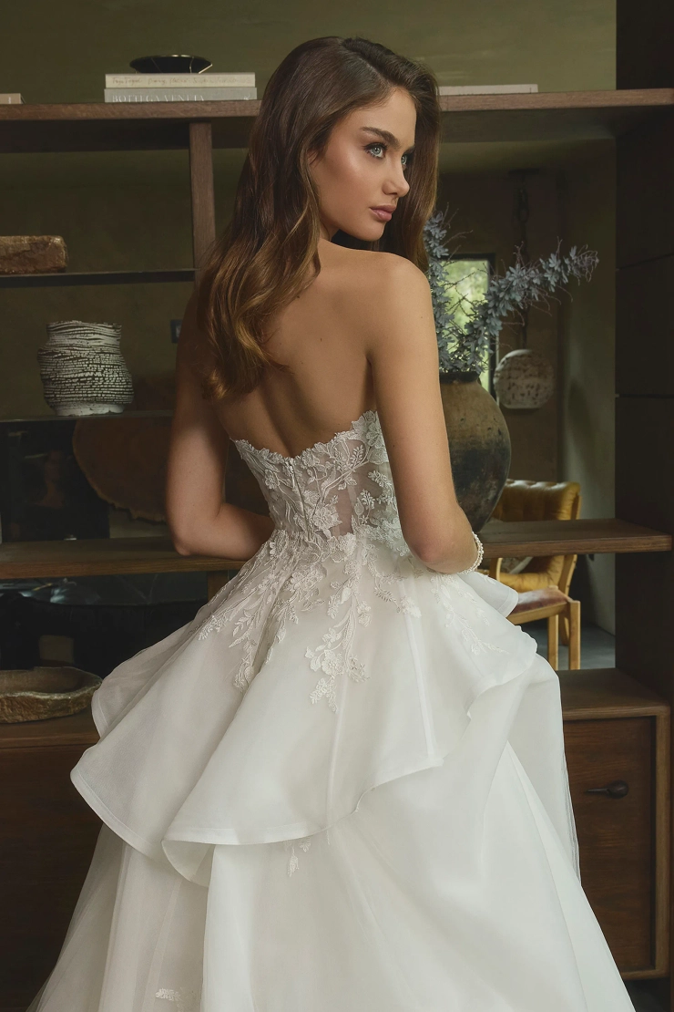 Casablanca Bridal 2641-1