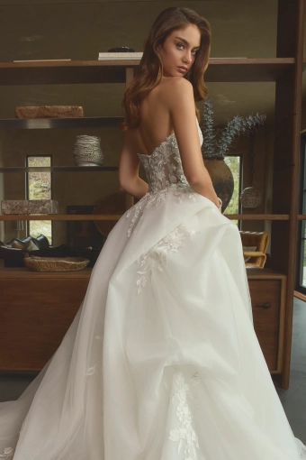 Style 2641-2 Lucette #8 backface vertical cropped thumbnail
