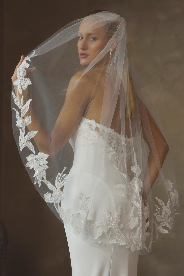 Casablanca Bridal 2642