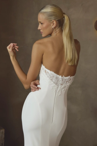 Style 2642 Hollis #7 backface vertical cropped thumbnail