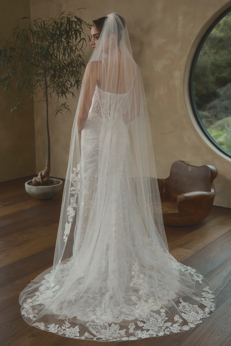 Casablanca Bridal 2644