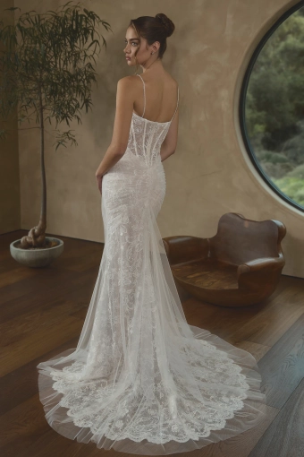 Style 2644 Aleida #3 backface vertical thumbnail