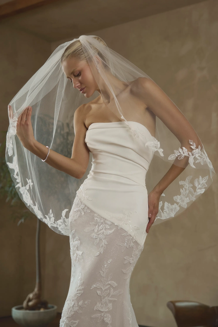 Casablanca Bridal 2645