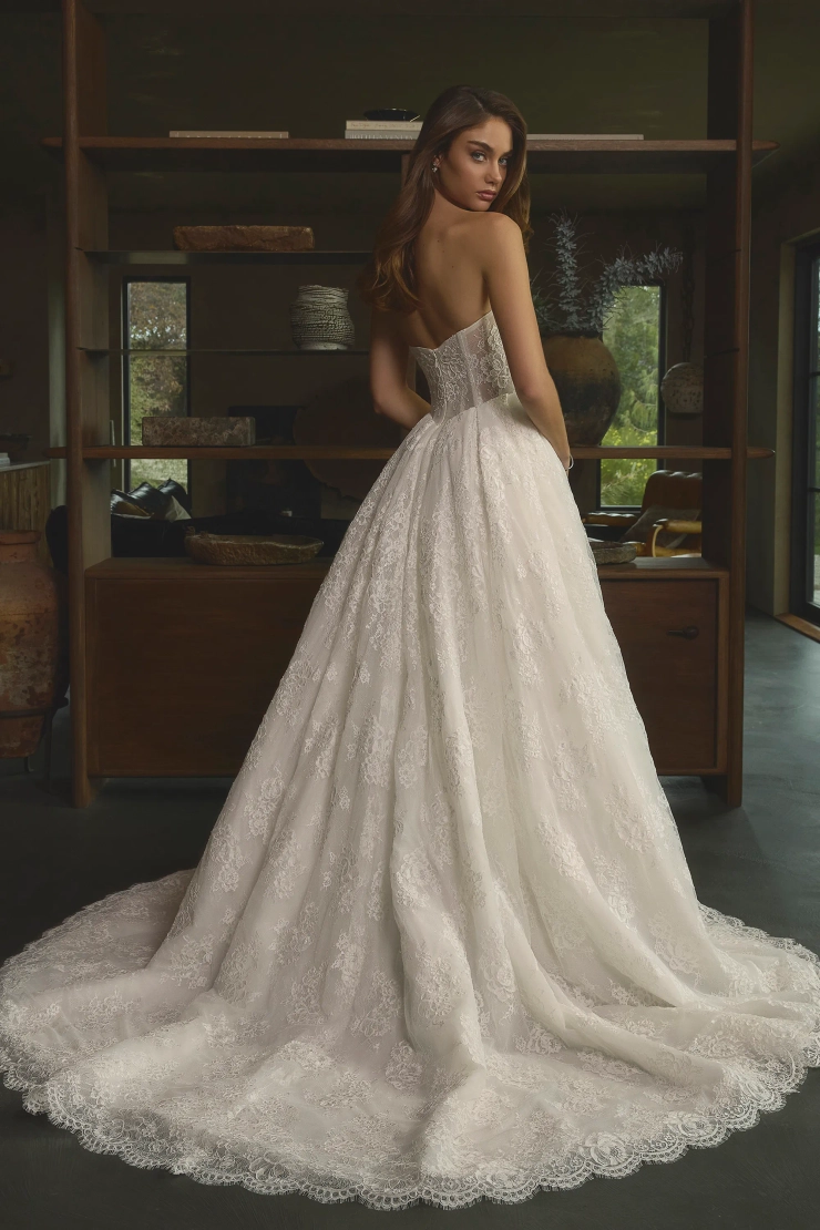Casablanca Bridal Style #2652 #1 default backface vertical picture