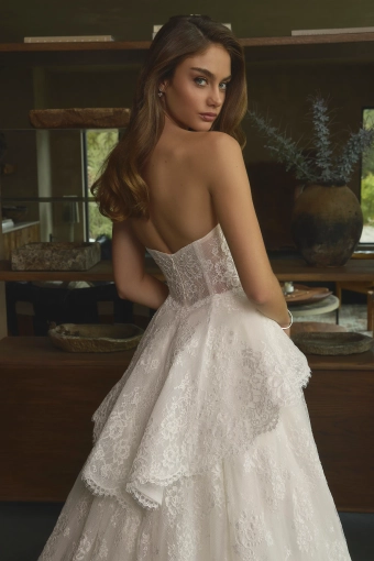Style 2652 Linette #7 backface vertical cropped thumbnail