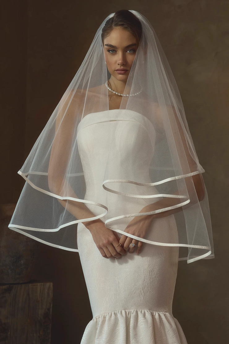 Casablanca Bridal 2657