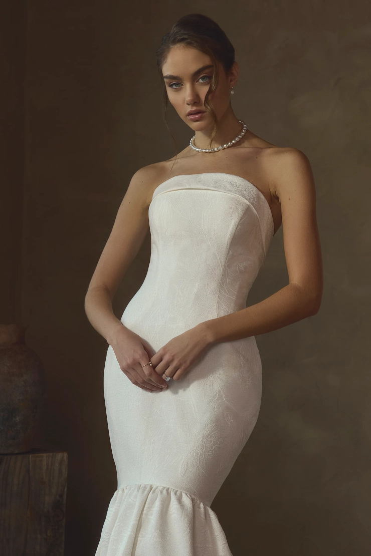 Casablanca Bridal 2657