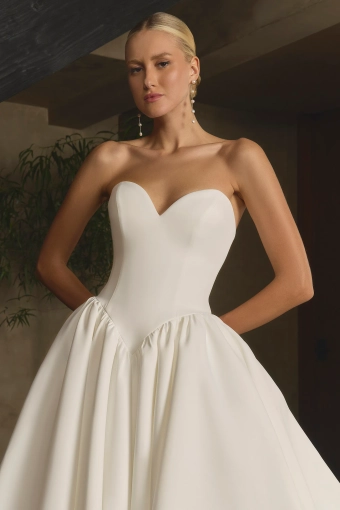 Style 2658 Nina #3 frontface vertical cropped thumbnail