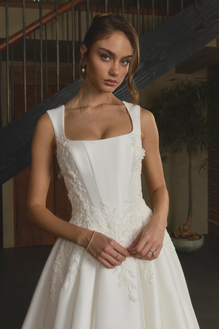 Casablanca Bridal 2662
