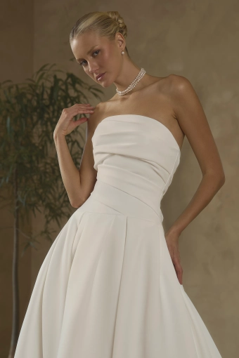 Style 2663 Leigh #2 frontface vertical cropped thumbnail