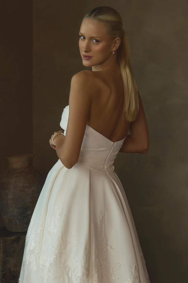 Casablanca Bridal 2664