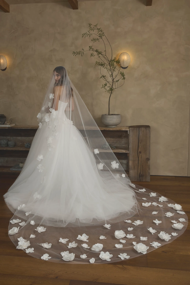 Casablanca Bridal 2665