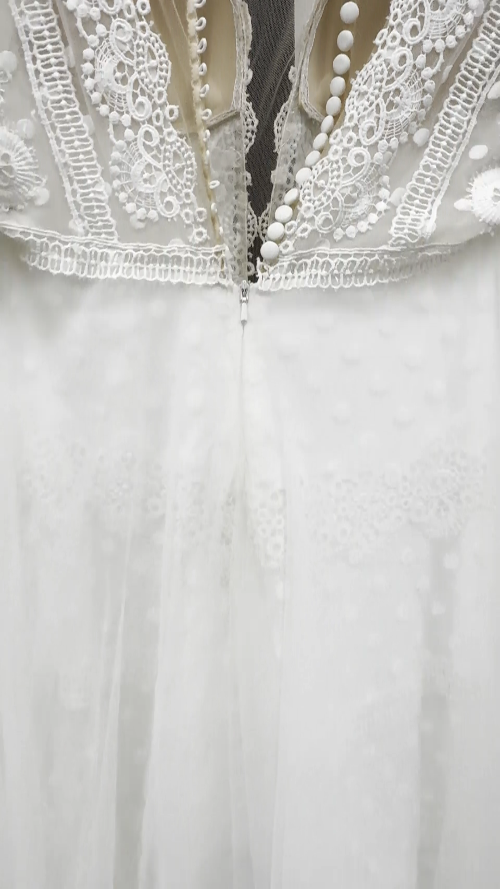 Aria Bride Carla #1 autoplay loop mute thumbnail