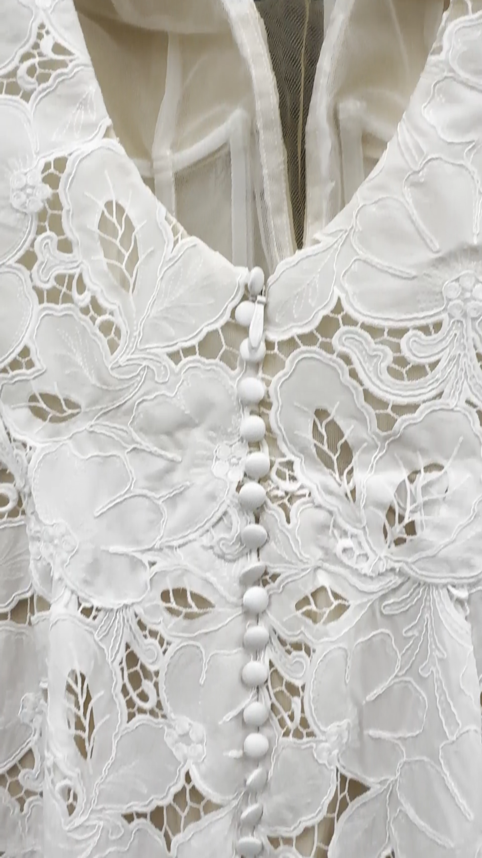 Wilderly Bride F370 #1 autoplay loop thumbnail