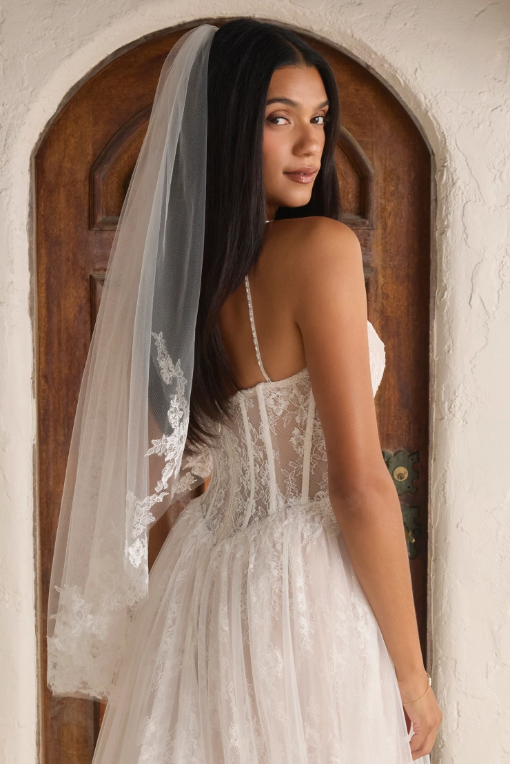 Casablanca Bridal BL508