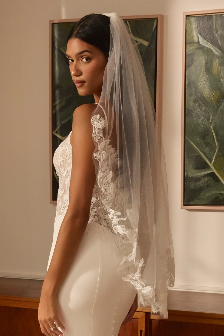 Casablanca Bridal BL509