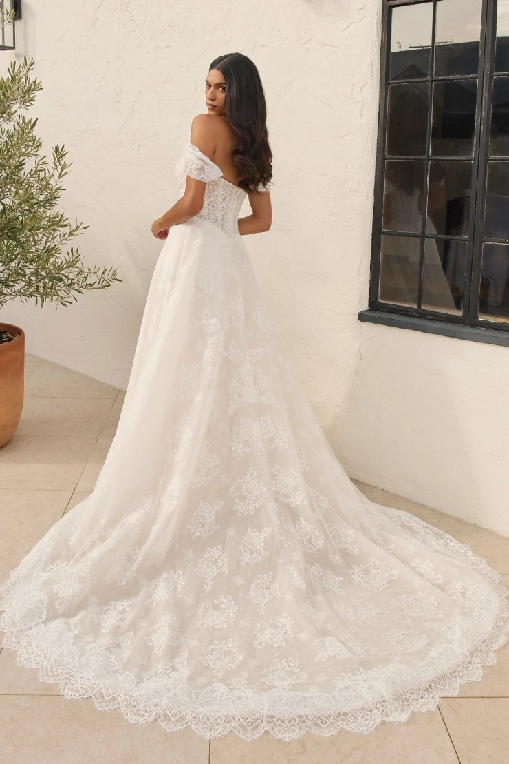 Casablanca Bridal BL512
