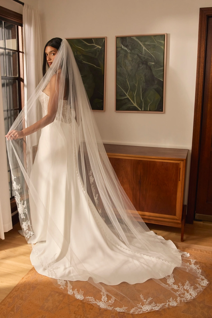 Casablanca Bridal BL520