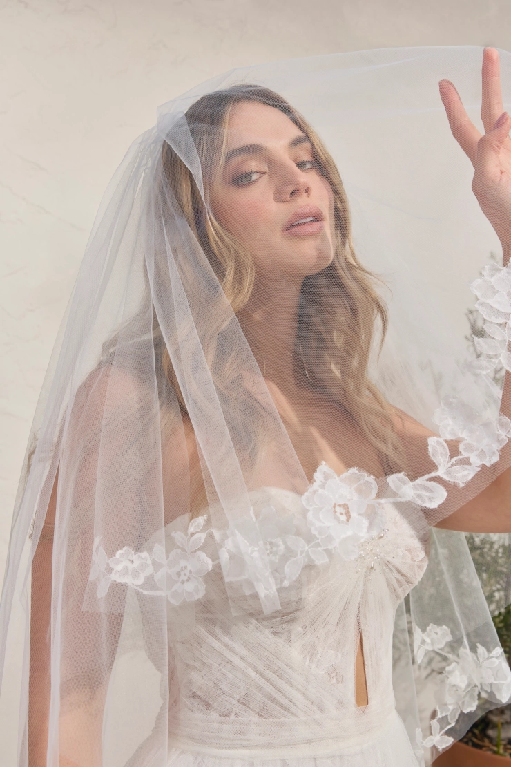 Casablanca Bridal BL522