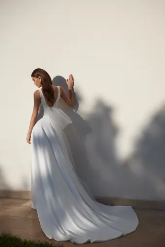 Ariamo #L617 #2 backface vertical thumbnail