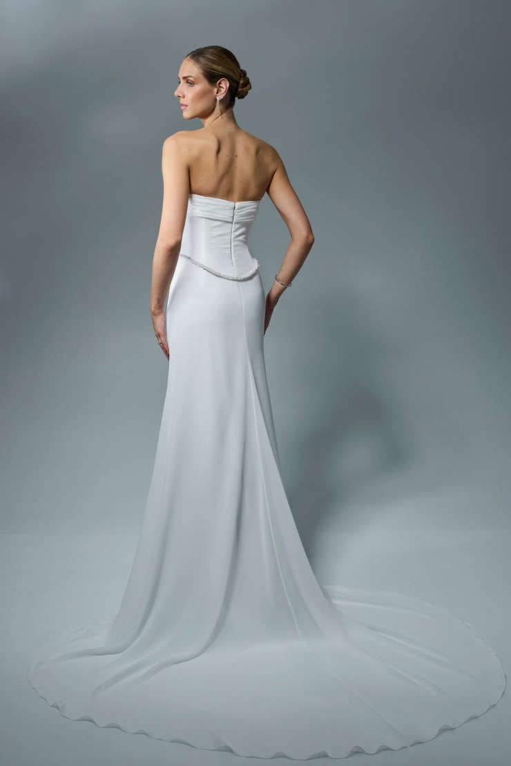 Casablanca Bridal LE177-2