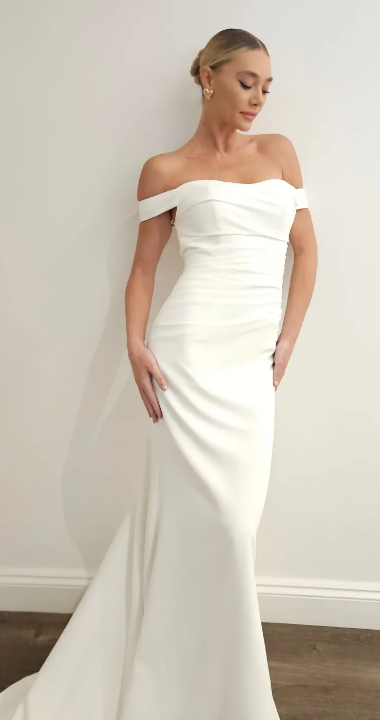 Blackburn White Collection Sloane Default Image