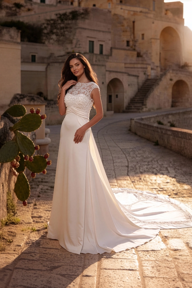 Monica Loretti 8416 Image