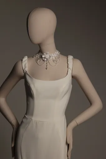Milla Nova - White and Lace Tethys #4 frontface vertical cropped thumbnail